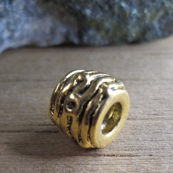 Antiqued Gold Plated Sterling Silver Brook European Charm - Picture 7 of 7